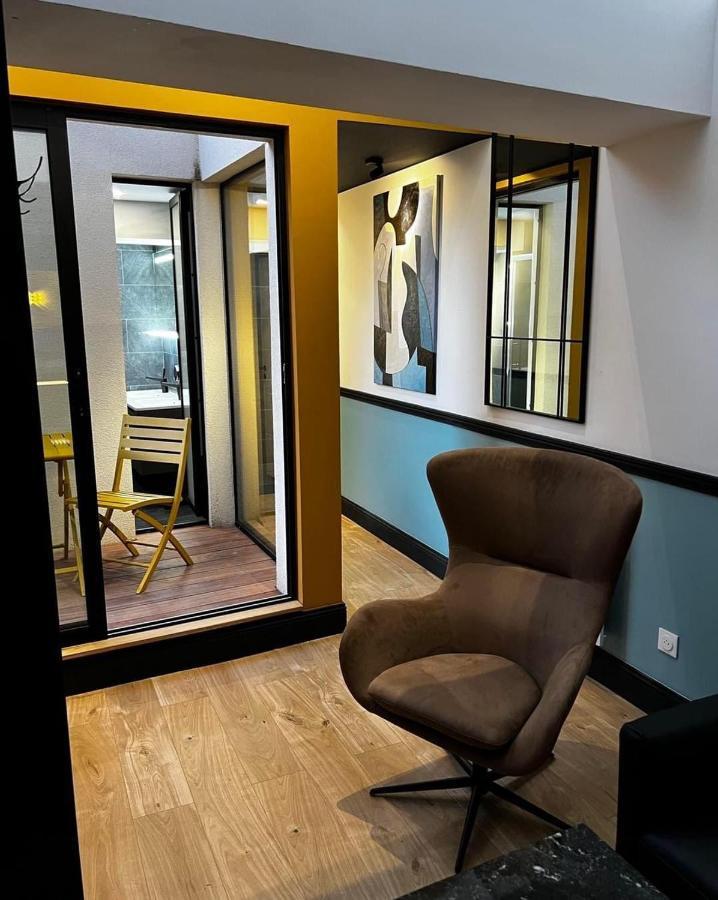 Les Suites Deluxe Appartement *